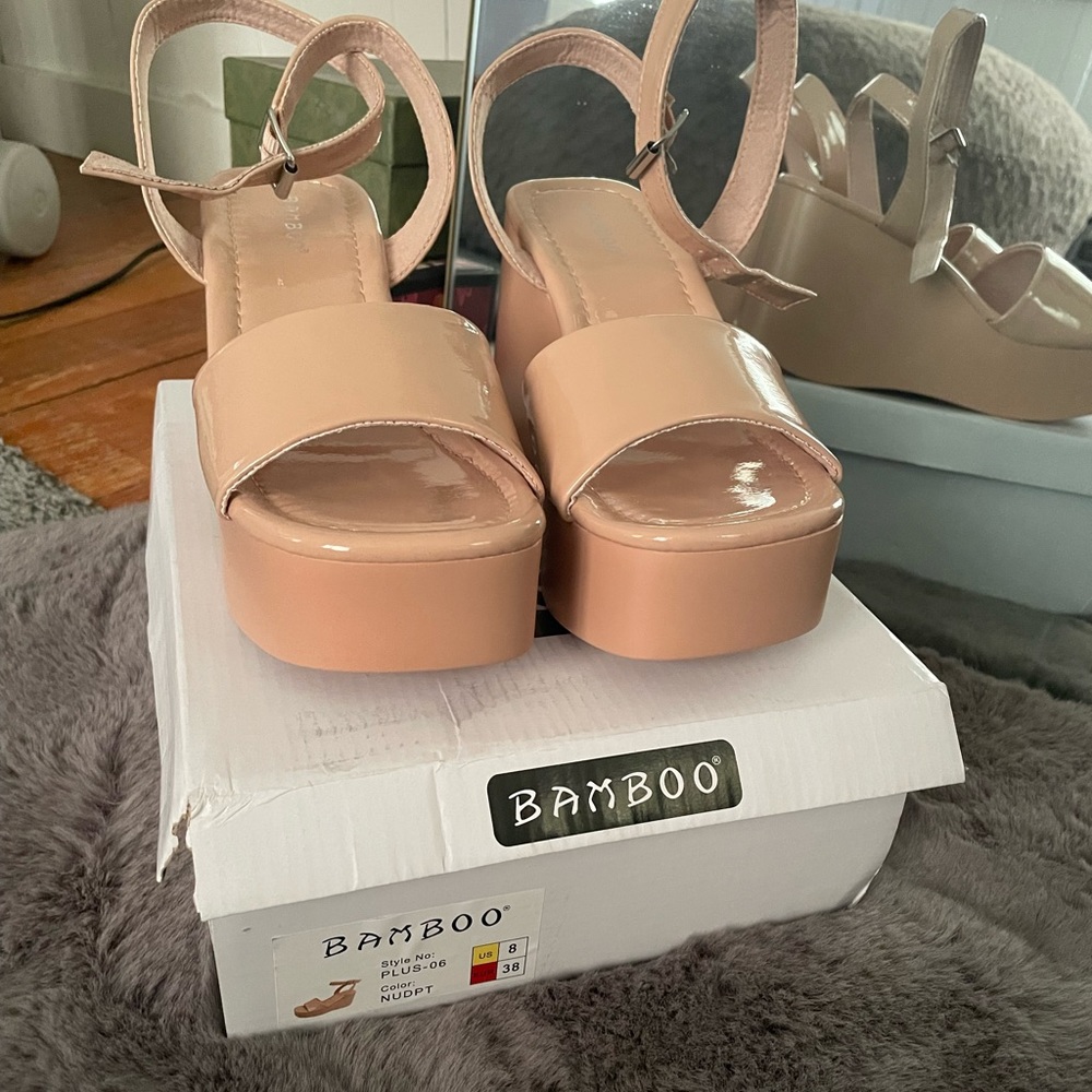 Fashion Nova Platform Wedges, NWT - women’s size 8